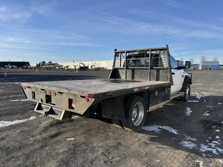 2008-dodge-ram-5500-image-5