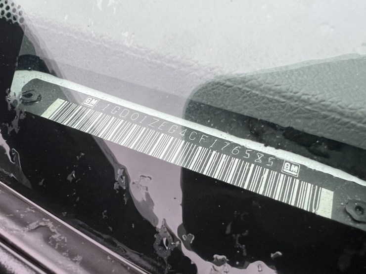 2012-gmc-sierra-utility-truck-image-9