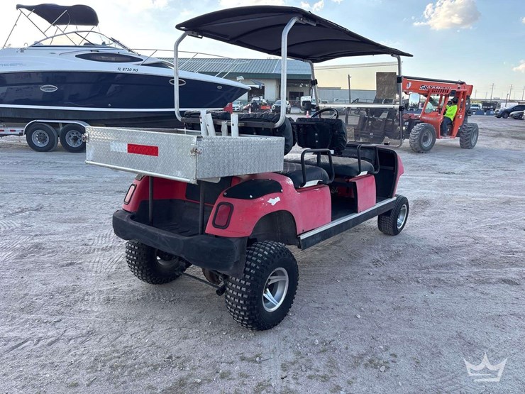 yamaha-4-seat-golf-cart-image-3