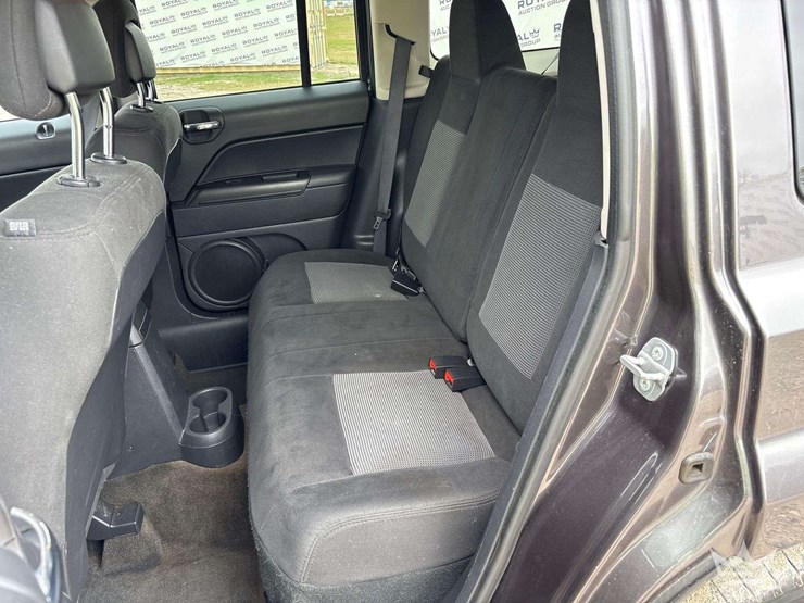 2017-jeep-patriot-image-25