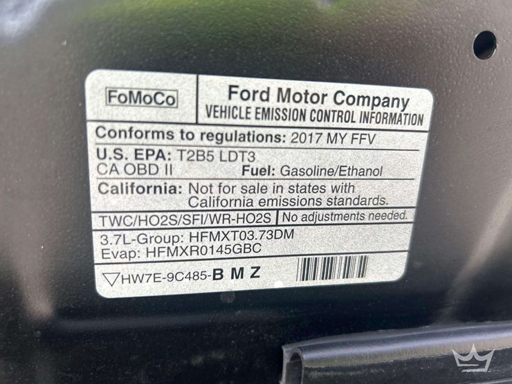 2017-ford-explorer-image-10