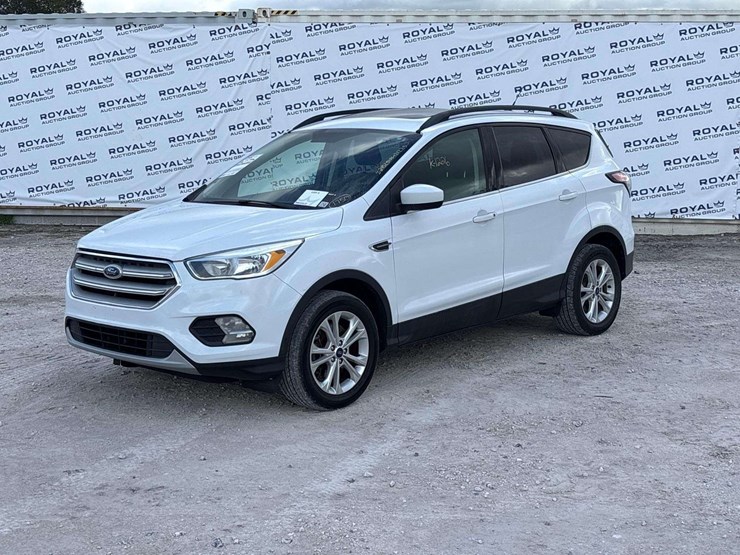 2018-ford-escape-image-1