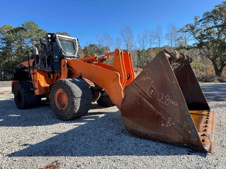 hitachi-zw370-6-image-5