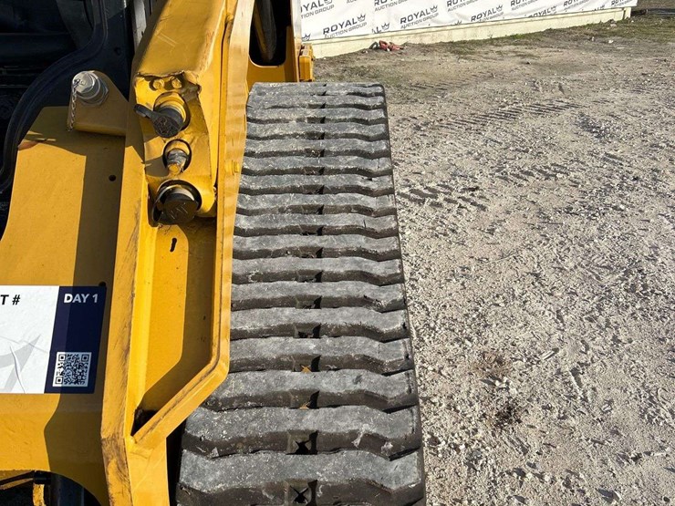 2018-caterpillar-289d-image-14
