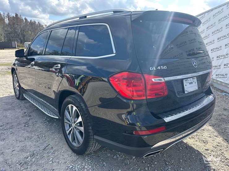 2013-mercedes-benz-gl450-image-4