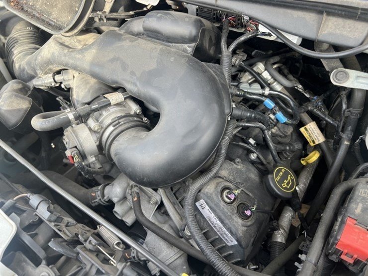 2017-ford-transit-image-11