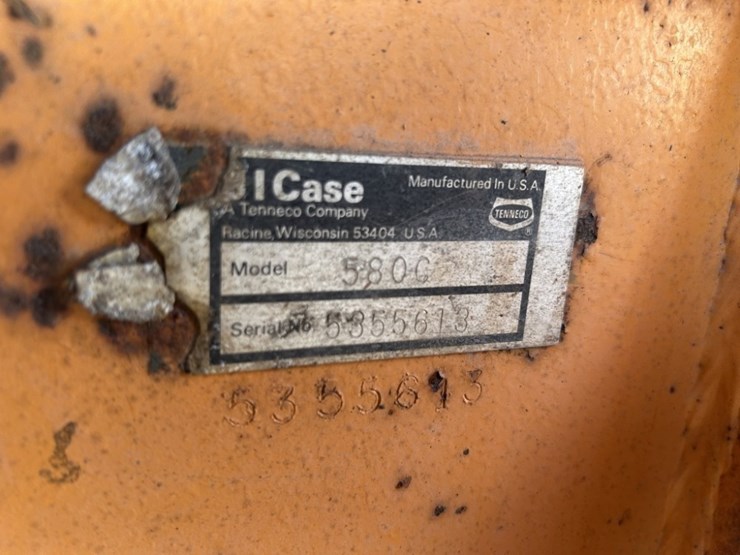 1976-case-580c-image-22