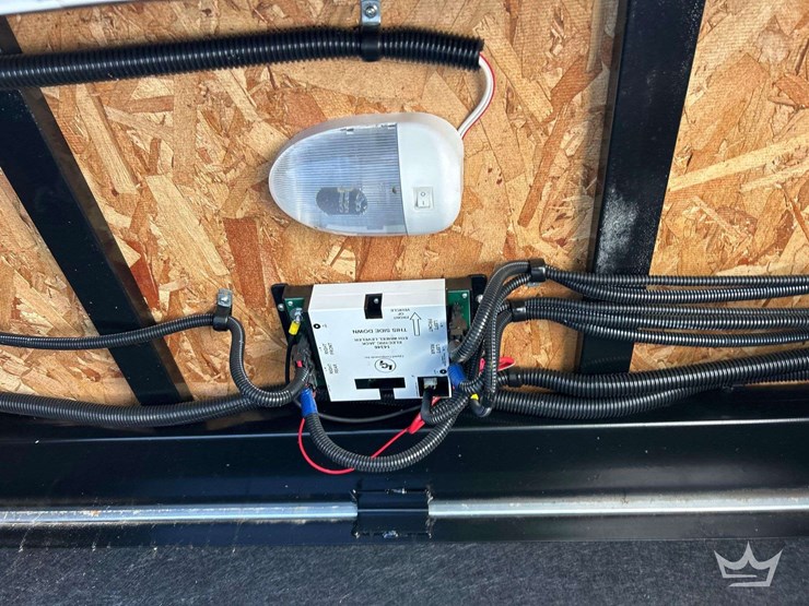 2013-keystone-laredo-la329re13-37ft.-t/a-fifth-wheel-travel-trailer-image-45