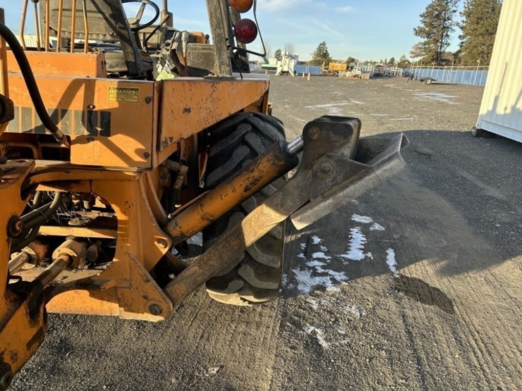 1976-case-580c-image-26