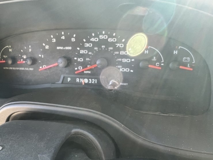 2008-ford-e350-sd-image-25