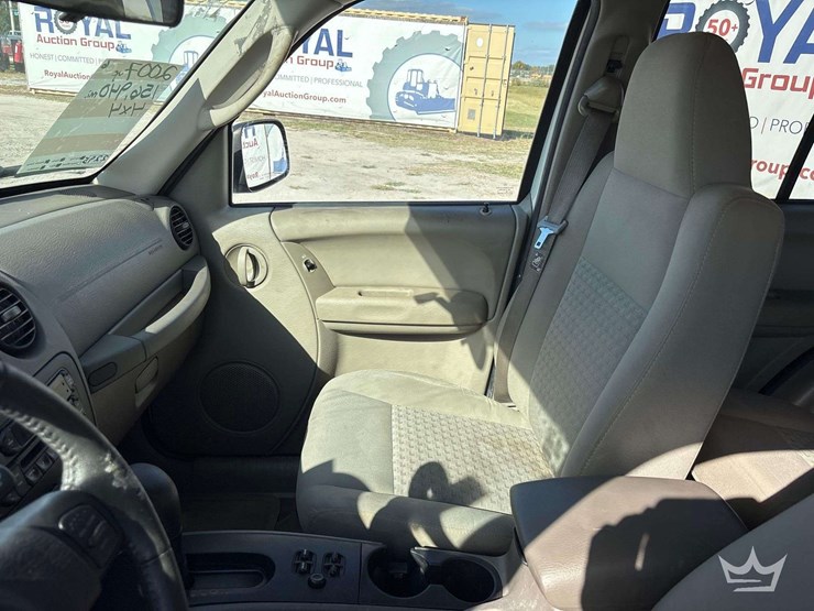 2007-jeep-liberty-image-20