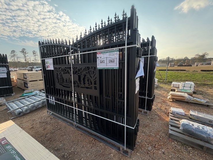#8079-•-1-set-|-metal-driveway-gate,-deer-motif-image-2