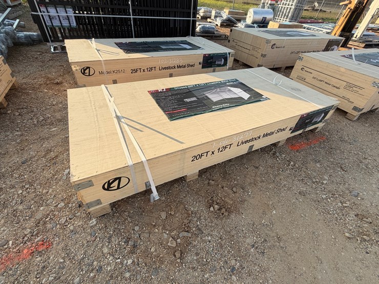 #8075-•-livestock-metal-shed-image-4