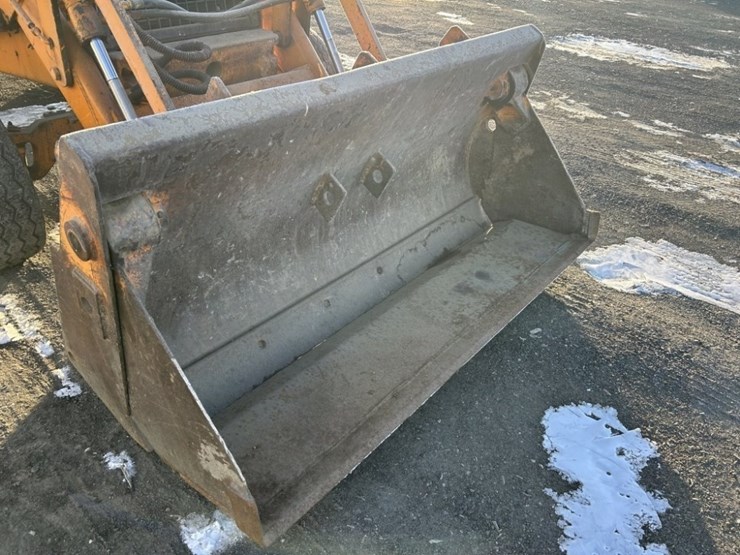 1976-case-580c-image-16