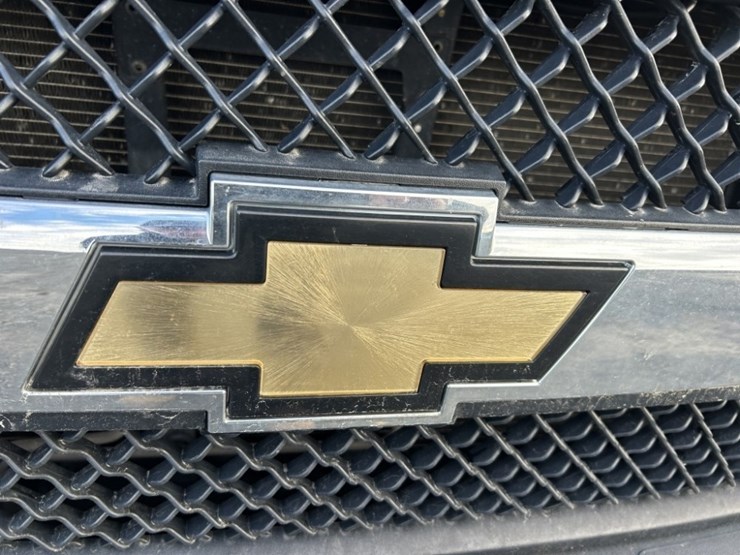 2016-chevrolet-express-paratransit-bus-image-14