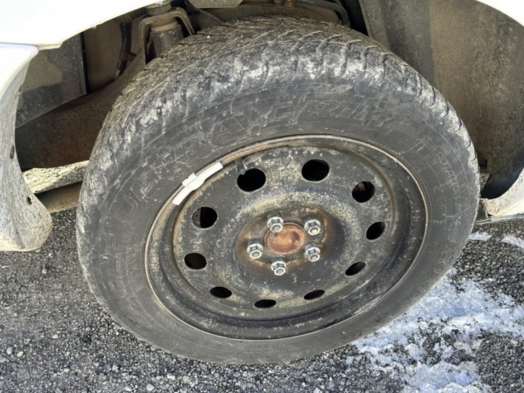 2009-ford-crown-victoria-sedan-image-33