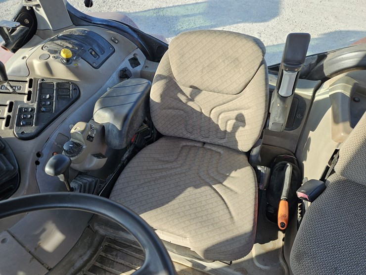 case-ih-mxu110-image-17