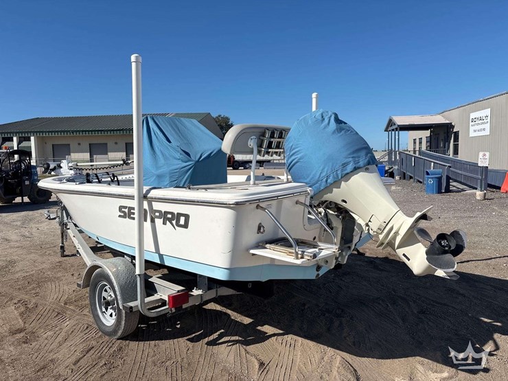 2018-sea-pro-boat-with-14ft.-s/a-magic-tilt-boat-trailer-image-3