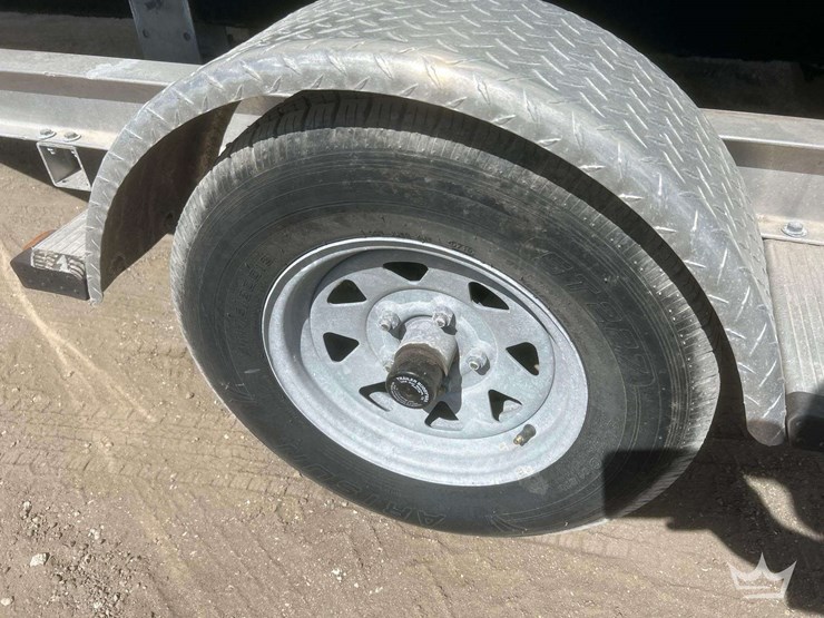 2018-sea-pro-boat-with-14ft.-s/a-magic-tilt-boat-trailer-image-32