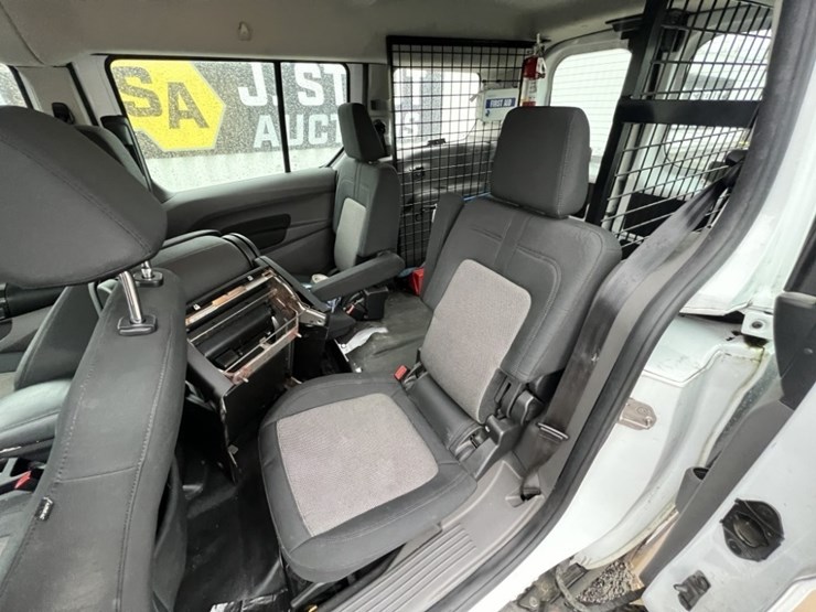 2019-ford-transit-connect-image-20