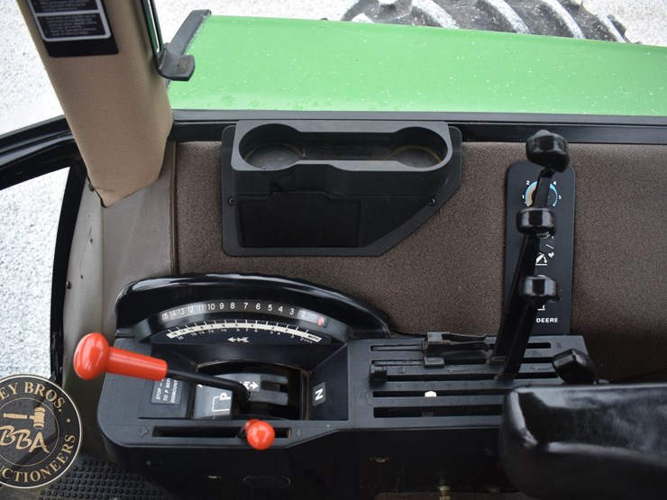 1991-john-deere-4555-image-11