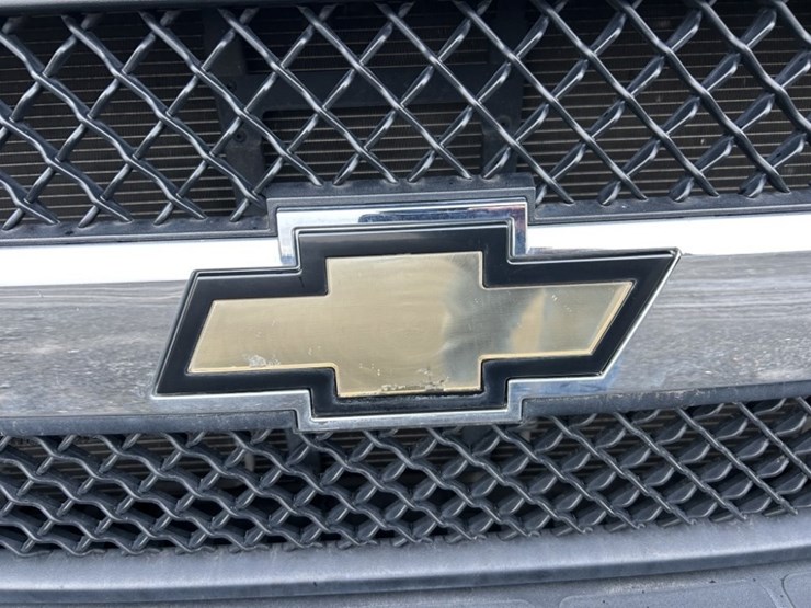 2011-chevrolet-express-paratransit-bus-image-9