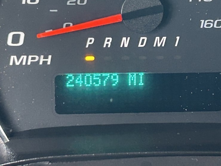 2012-chevrolet-express-paratransit-bus-image-15