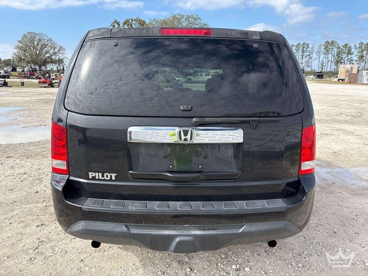 2014-honda-pilot-image-30