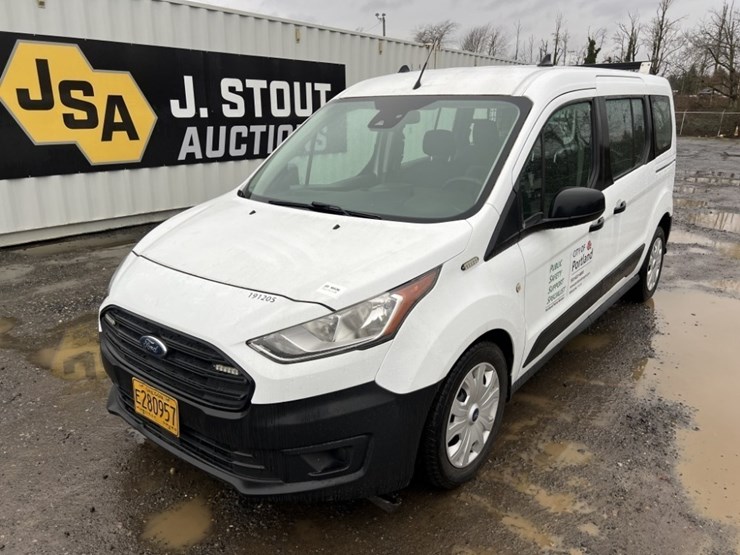 2019-ford-transit-connect-image-1