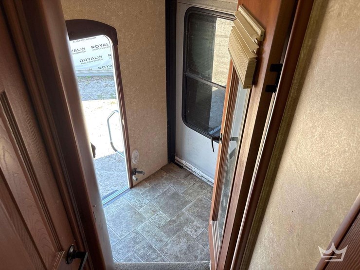 2011-open-range-424rls-42ft.-5th-wheel-t/a-travel-trailer-image-14