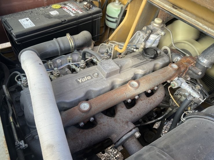 1986-yale-gdp070lc-forklift-image-11