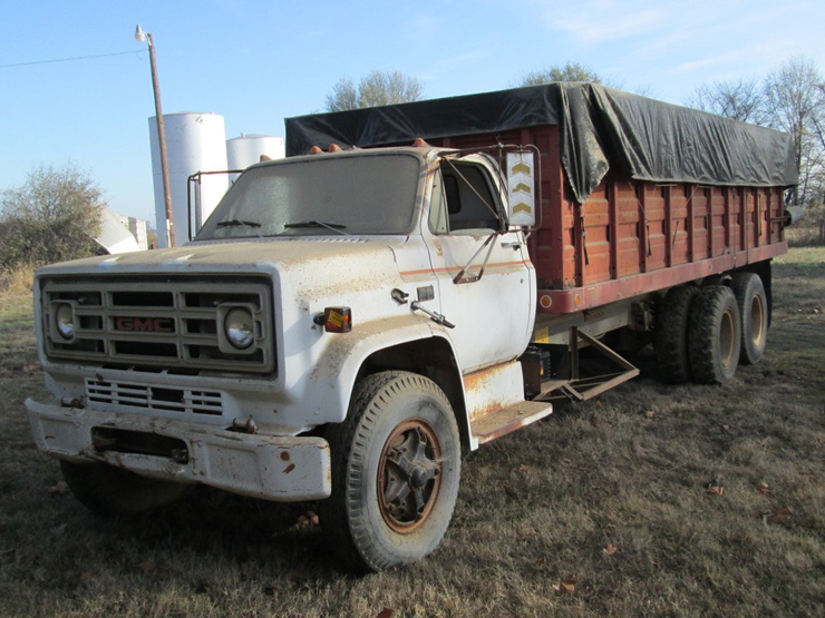 1982-gmc-7500-image-1