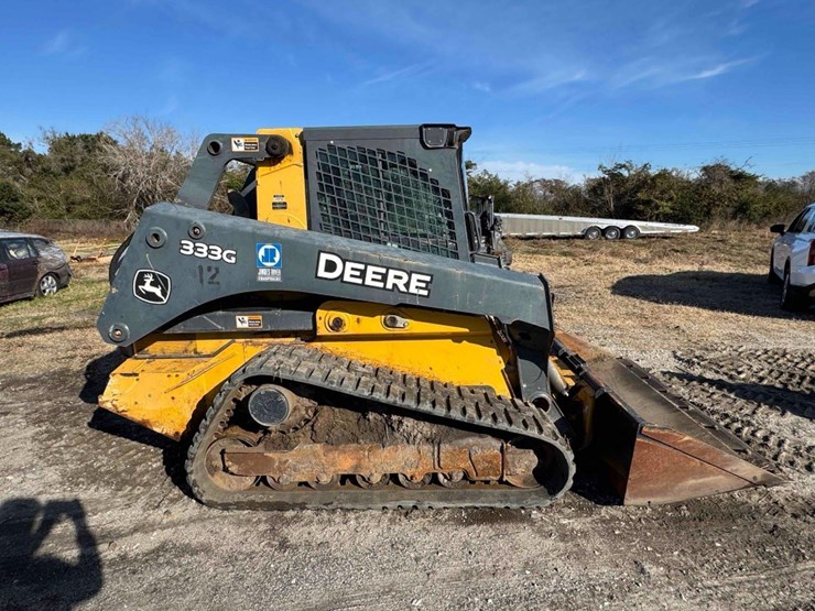 2017-deere-333g-image-7