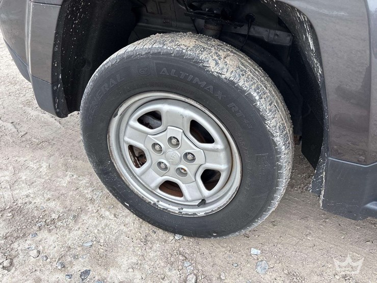 2017-jeep-patriot-image-30