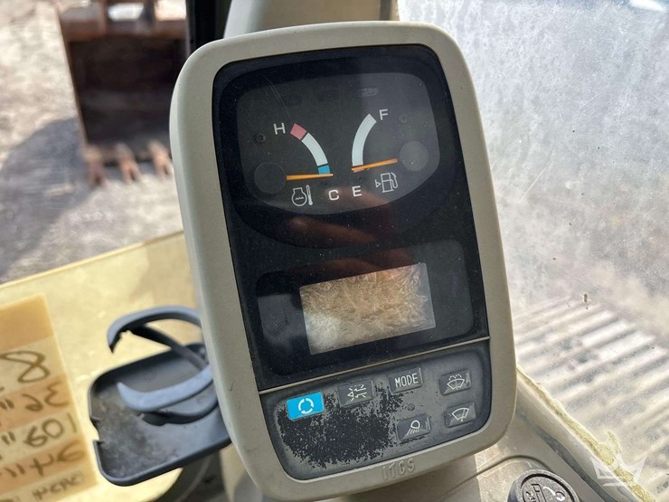 2005-kobelco-135sr-image-14