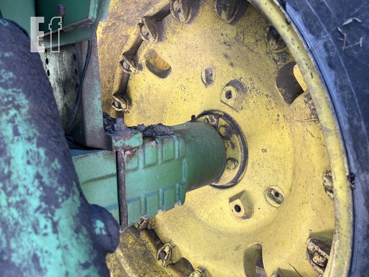 john-deere-8640-image-17