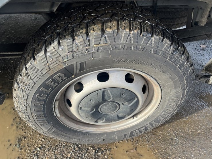 2017-ford-transit-image-17