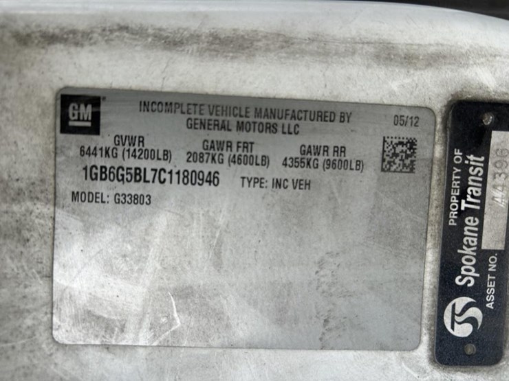 2012-chevrolet-express-paratransit-bus-image-39