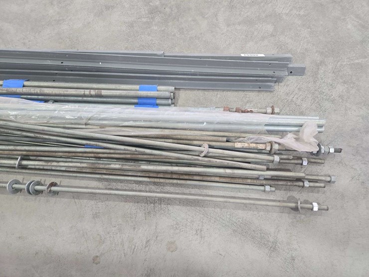 threaded-hardware-with-brackets-image-7