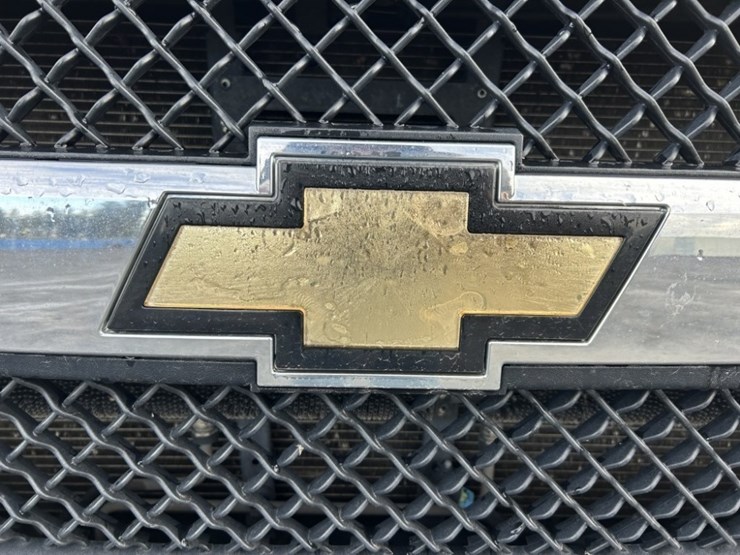 2016-chevrolet-express-paratransit-bus-image-9