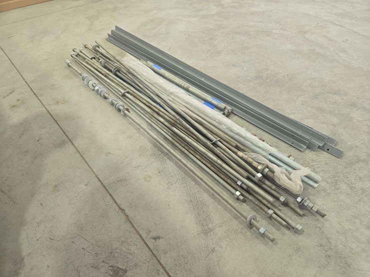 threaded-hardware-with-brackets-image-6