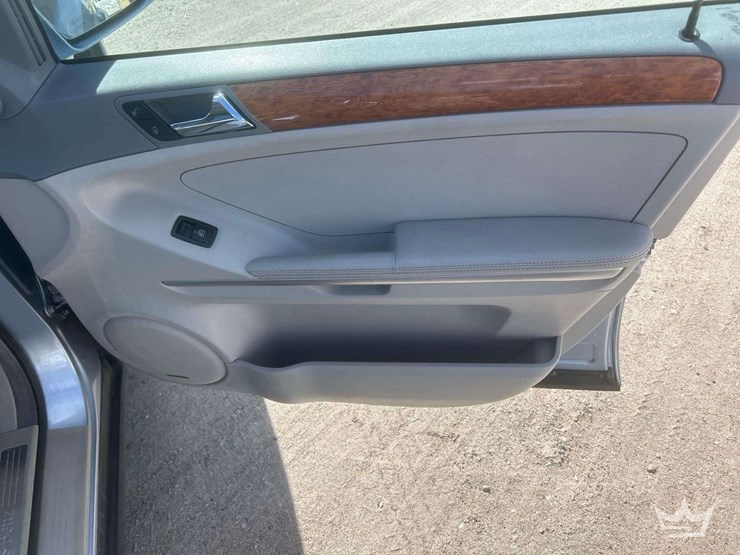 2006-mercedes-benz-ml350-image-17