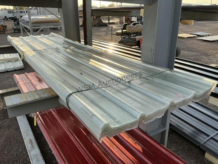 (30)-35in-x-12ft-clear-poly-roof-panels-image-1