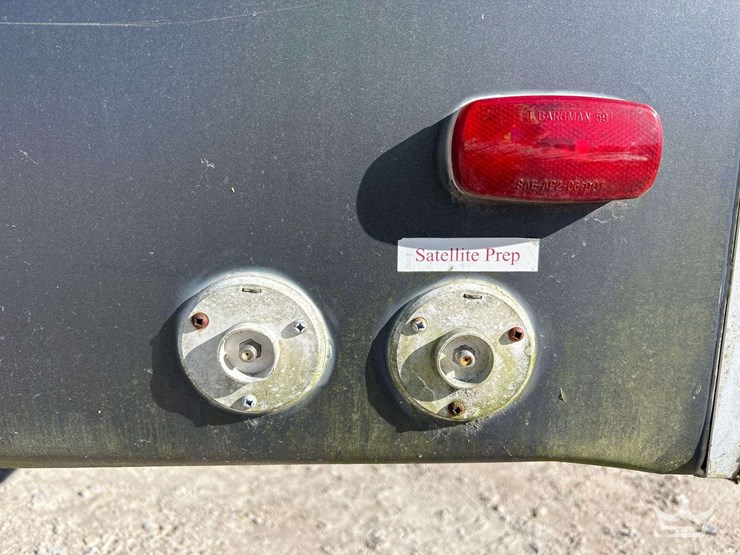 2013-keystone-laredo-la329re13-37ft.-t/a-fifth-wheel-travel-trailer-image-51