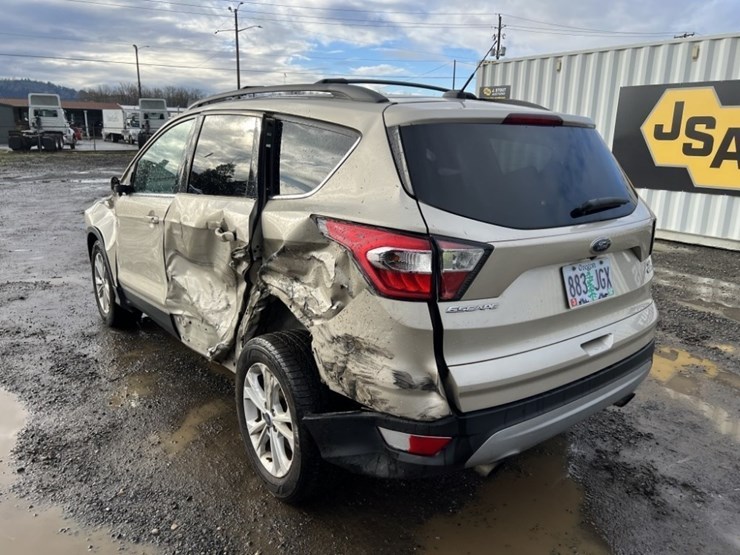 ford-escape-se-image-6