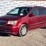 2016-chrysler-town-&-country-image-1