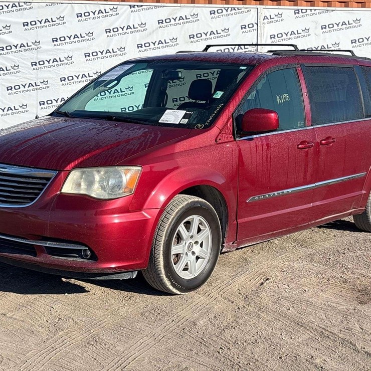 2016 CHRYSLER TOWN & COUNTRY