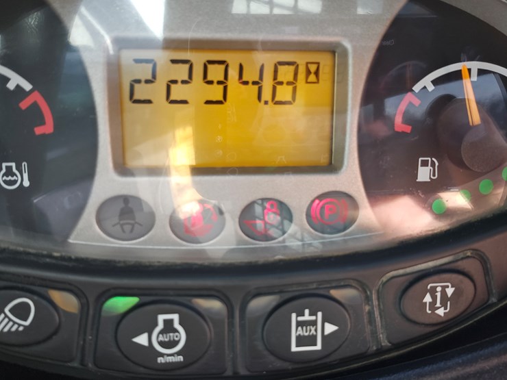 bobcat-t870-image-13