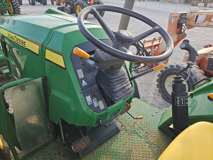 john-deere-6115d-image-20