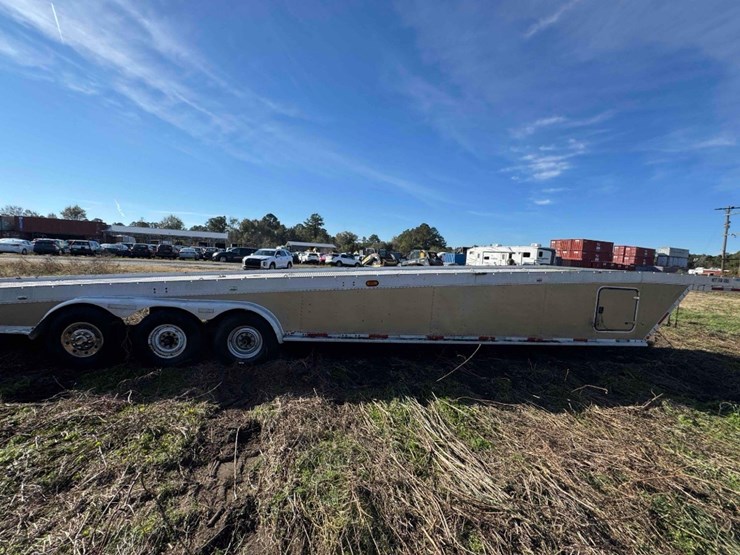 featherlite-1010-image-8